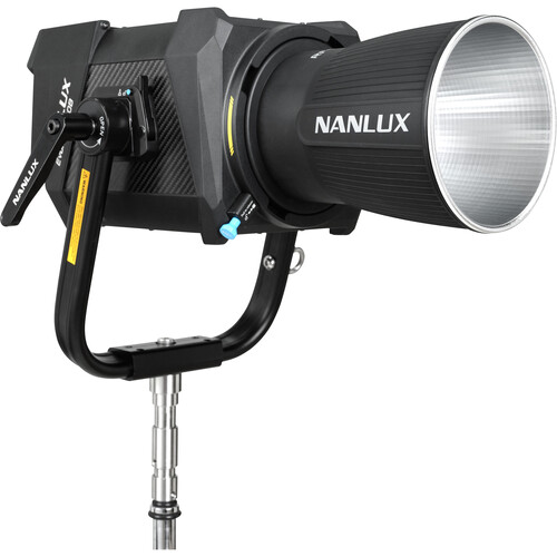 Đèn Led Nanlux Evoke 1200B LED Bi-Color Spot Light